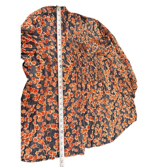 Torrid 3 Floral Blouse Navy Red Orange Print Pleated Boho Peasant Top Sheer 3X - Picture 6 of 11
